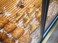 -皇冠幸福里动物奶油生日蛋糕(龙阳村地铁站店)