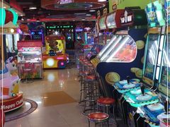 -汤姆熊欢乐世界(滨江店)