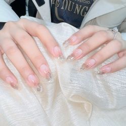 -七彩虹美甲美睫 半永久
