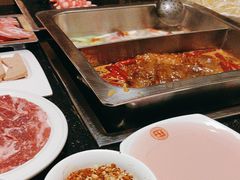 -百年川椒重庆老火锅(光谷店)