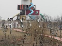 -红山体育乐园