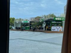 -玛格萝妮(汇智国际商业中心店)