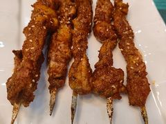 -三江源美食城