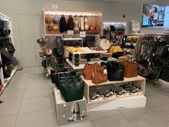 -H&M(华润万象城店)