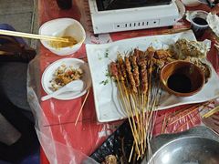 -老街烧烤大排档·地道湖北菜·龙虾馆(汉口火车站店)