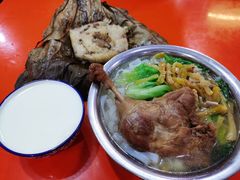 鸭腿粉-南宁市连升风味小吃店