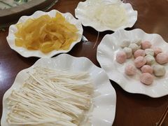 -鲜呦蒸汽石锅鱼(北辰路店)