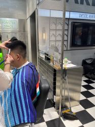 -Devilhands Barbershop男士理容店