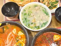 -阿超过桥米线(画展路店)