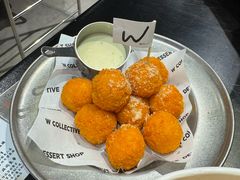-W COLLECTIVE  DESSERT SHOP