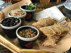 -丁里羊肉小镇(天鹅湖总店)