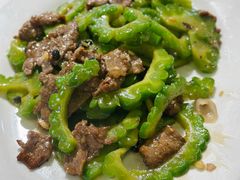 牛肉炒凉瓜-横琴湖畔美食