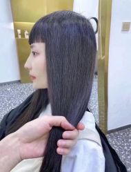 -3·3HAIR SALON