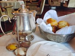 -Salon de Ville浦江汇(上海外滩华尔道夫酒店店)