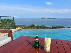 -瑰丽酒店·海吧·天际下午茶·现场DJ·天台酒吧