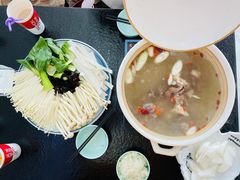 -撒拉人家.酸菜牦牛肉火锅