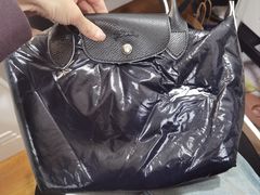 -Longchamp(佛罗伦萨小镇奥特莱斯店)