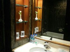 洗浴间-月亮河温泉度假酒店
