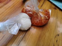 -黄记四更烤乳猪店