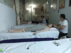 -唐师专业按摩足浴(玉双路店)