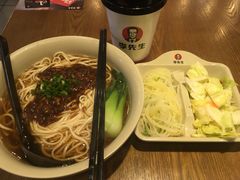 -李先生牛肉面大王(上海站南广场店)