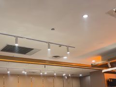 -小明家·鲜牛肉自选火锅(中街店)
