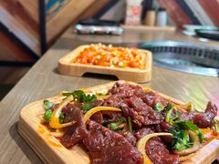-香猪坊韩国烤肉专属门店(魏公村店)