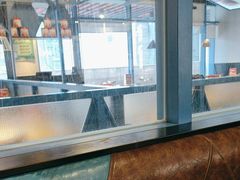 -菲滋意式餐厅(金华银泰城店)