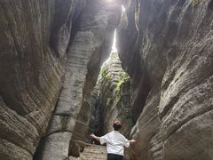 -梭布垭石林景区