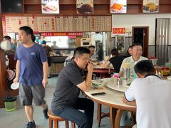 -香辉食馆(新兴路店)