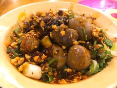 -拈签一笑黄牛肉辣卤串串