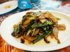 -楼兰古丽新疆菜(钟楼景观店)