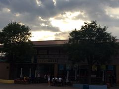 -欢乐水魔方水世界