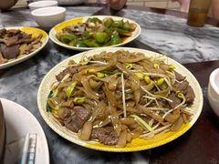 干炒牛河-紫金食坊(江南西路店)