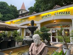 -火车头法国西餐厅