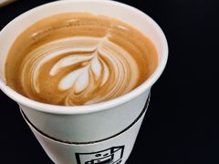 拿铁-JPG coffee(广州体育西店)