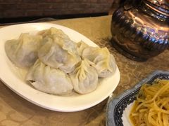 -维吾尔餐厅(宜山路店)