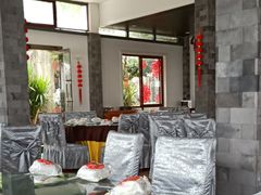 -瑞丰园庭院餐厅·白族传统家常菜