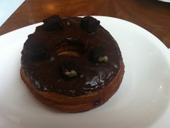 巧克力布朗尼羊角甜甜-西点坊(浦东香格里拉店)