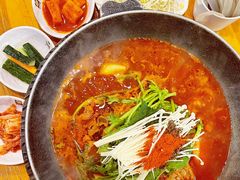 -喇喇排骨火锅·传统韩式脊骨汤(望京西园总店)