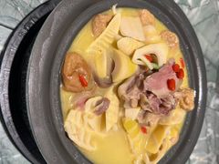 -披云云小馆·味道江湖(姚家园万象汇店)