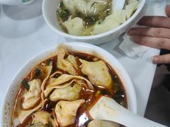 -绿杨馄饨临顿路店
