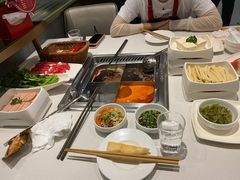 -海底捞火锅(长宁路龙之梦店)