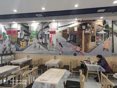 大堂-江城燕子大排档(江汉路步行街店)