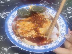 -何老二卤汁凉粉