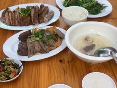 -乌文新澄海卤鹅店