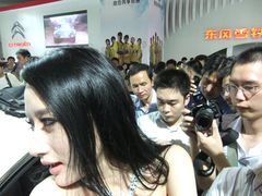 -万达广场(武汉菱角湖店)