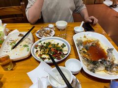 -下梅人家土菜馆(历史文化餐厅度假区店)