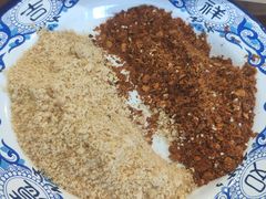 -罗小虎油炸串串
