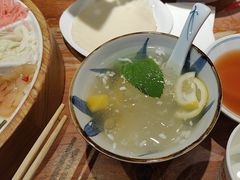 -怪噜范·老贵阳街头名小吃(鸿通城店)